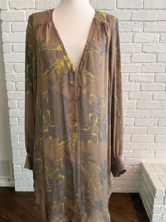 A.L.C. Dresses & Skirts - Brown Floral-Print Silk Long-Sleeve Dress